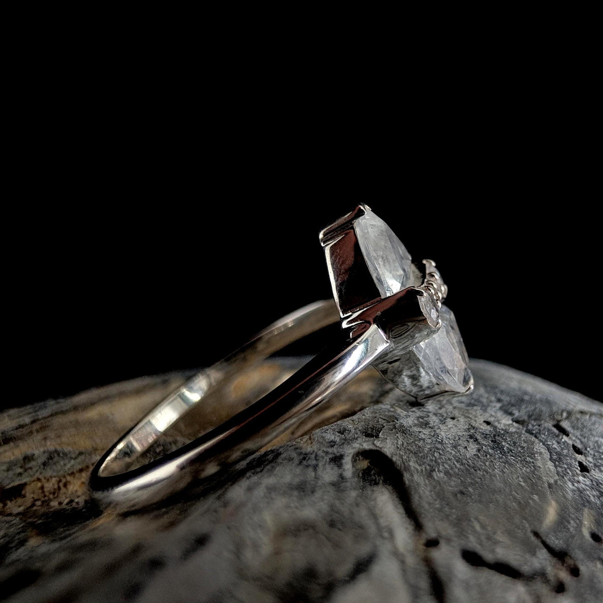 Marquise rainbow moonstone ring | 925 Sterling Silver