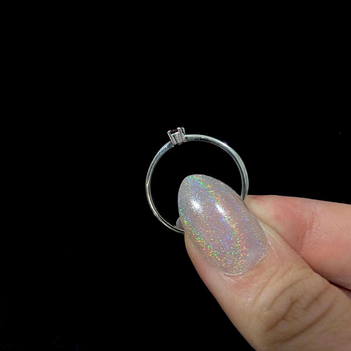 Minimalist rhodolite garnet ring | 925 Sterling Silver
