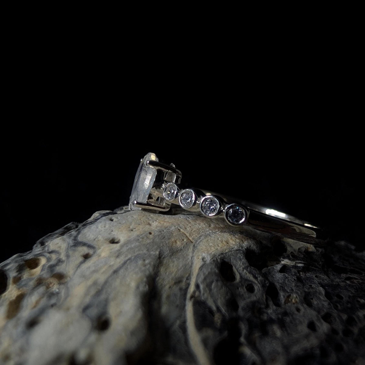 Statement rainbow moonstone and white topaz ring | 925 Sterling Silver