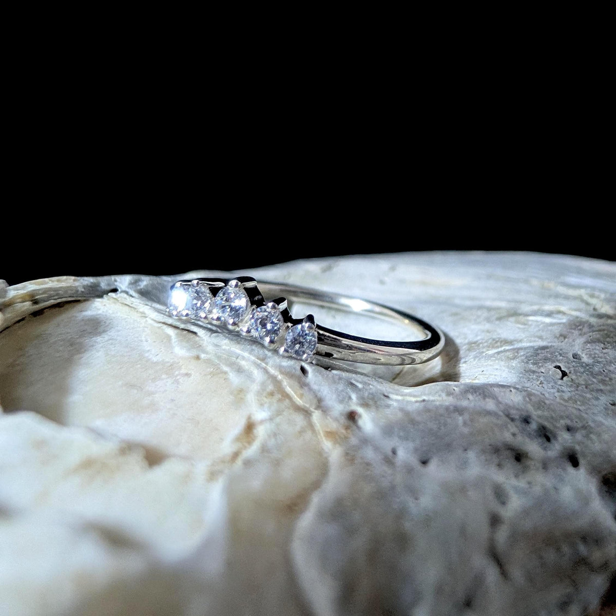 White topaz minimalist everyday ring | 925 Sterling Silver