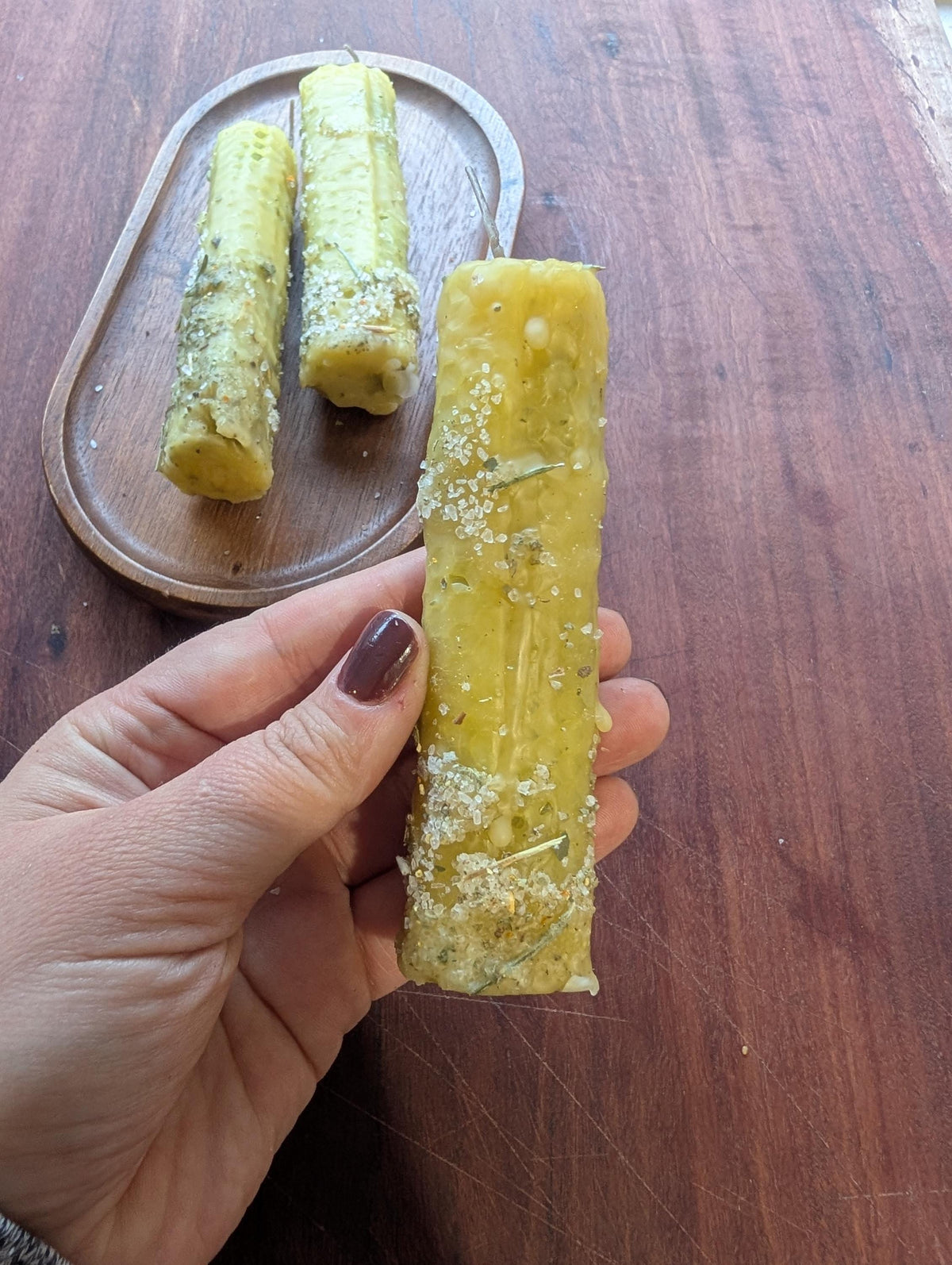 Cleansing and renewal ritual beeswax candles