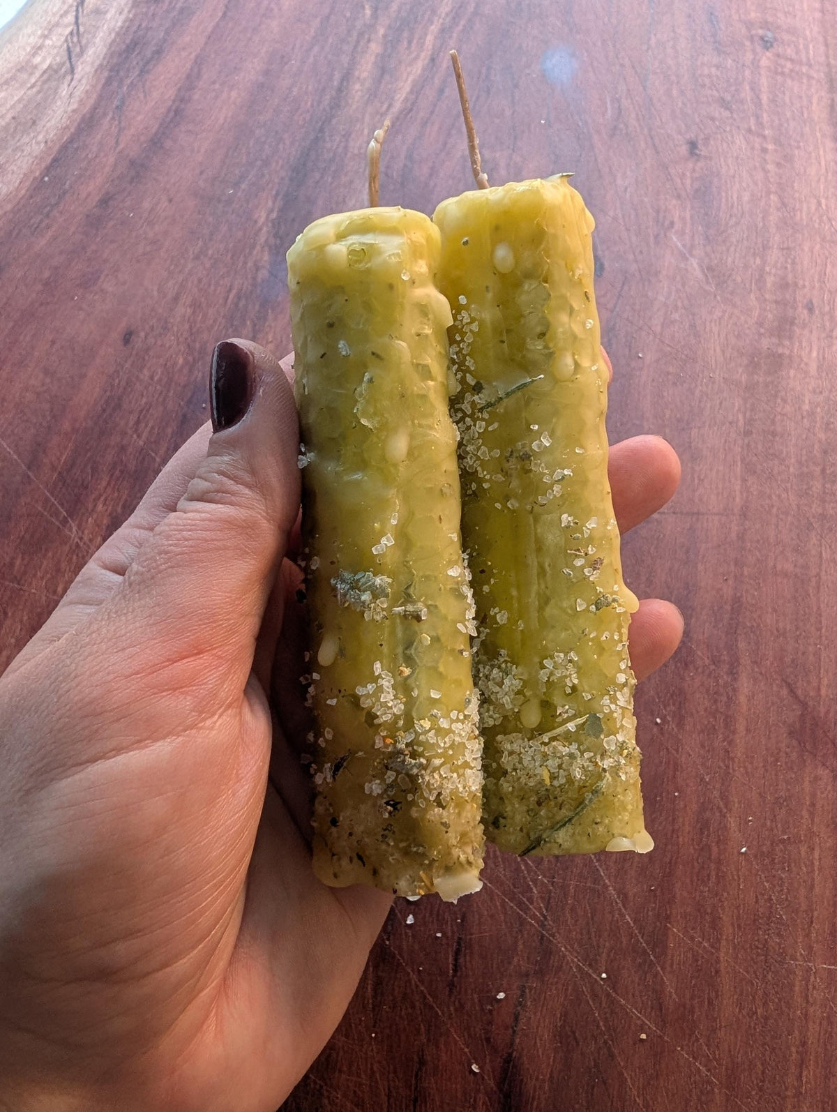 Cleansing and renewal ritual beeswax candles