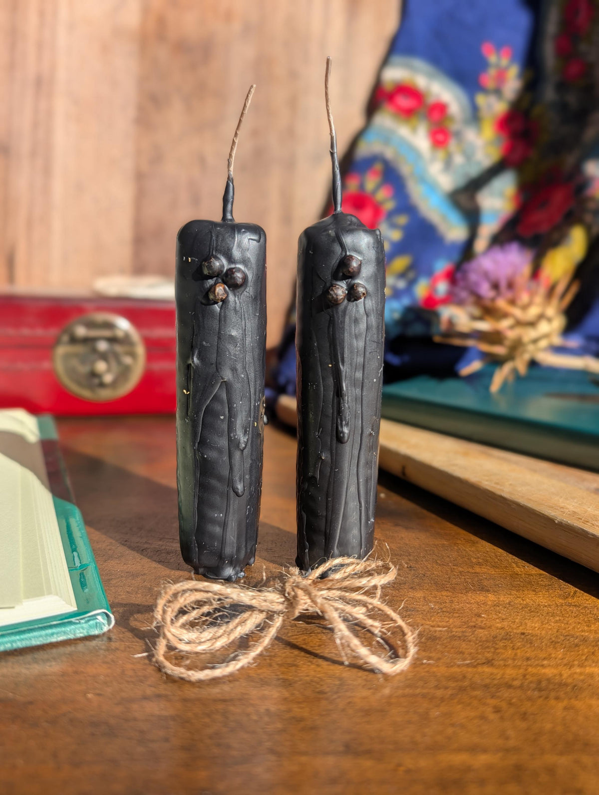 Cord cutting ritual beeswax candle | Energy unbinding candle