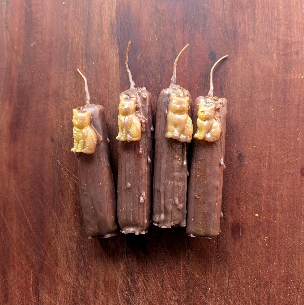 Freyja devotion candle | Goddess altar beeswax candle