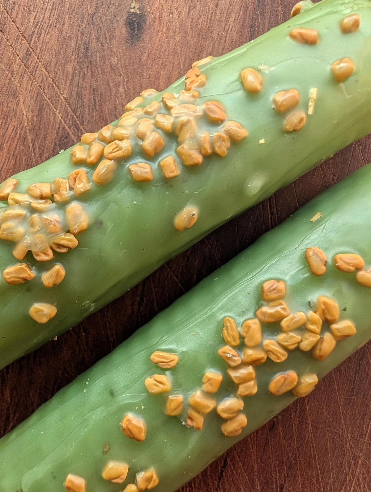 Good luck success ritual beeswax candle | Career altar candle