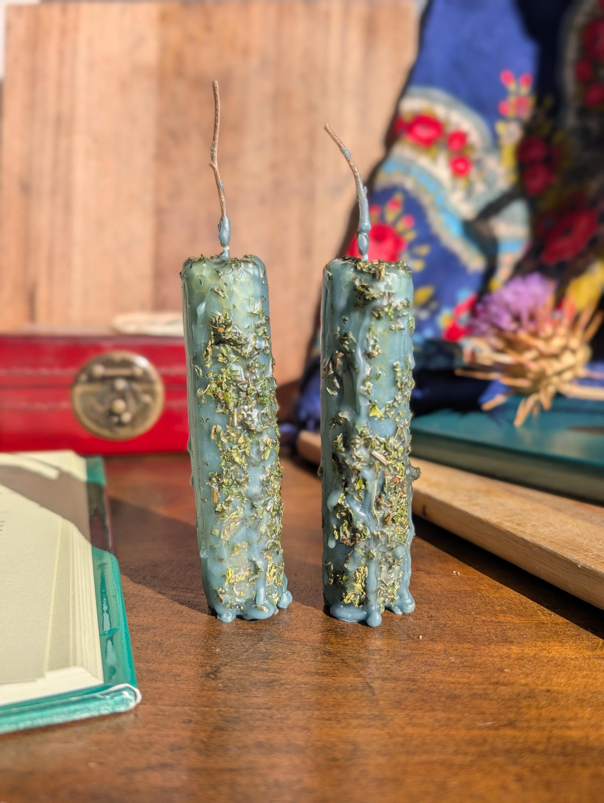 Clear Mind ritual beeswax candle | Mental clarity altar candle